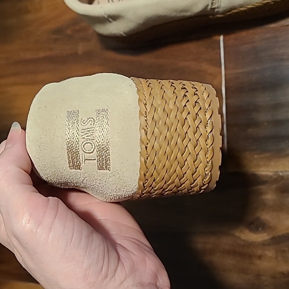 Toms Valencia Khaki Suede Platform Espadrilles - Picture 5 of 6